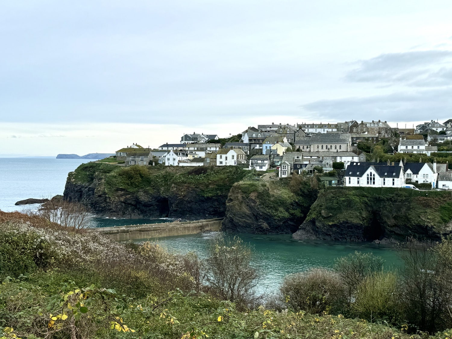 Port isaac harbour