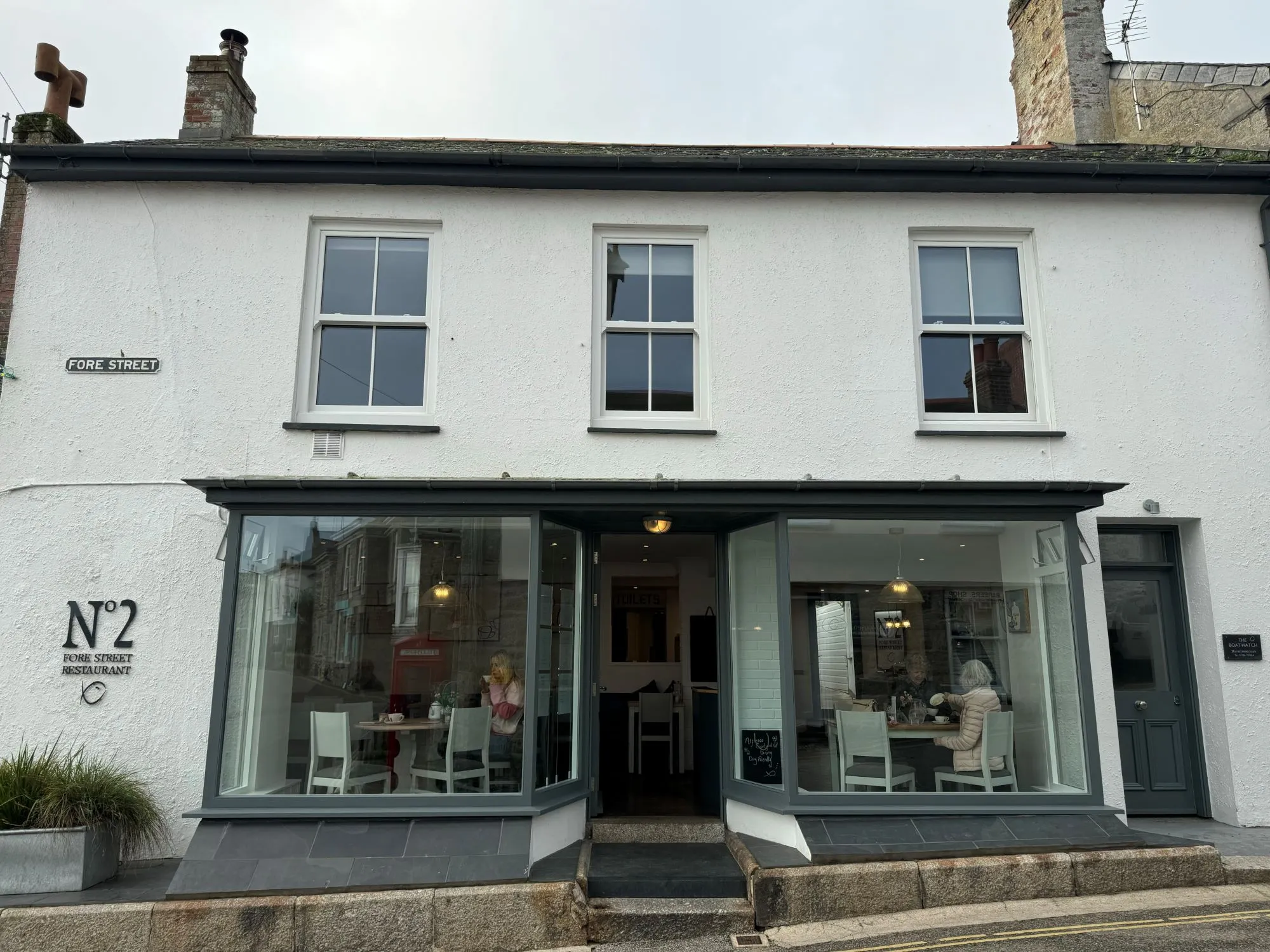 2 Fore Street, mousehole