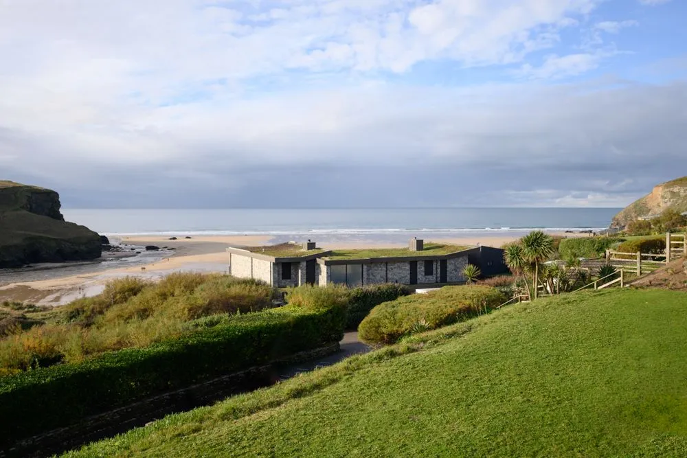 7 White Lodge, Mawgan Porth