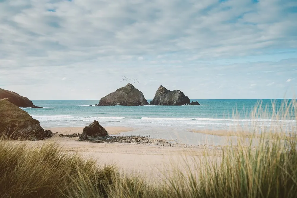 Large rocks poking out of the sea.