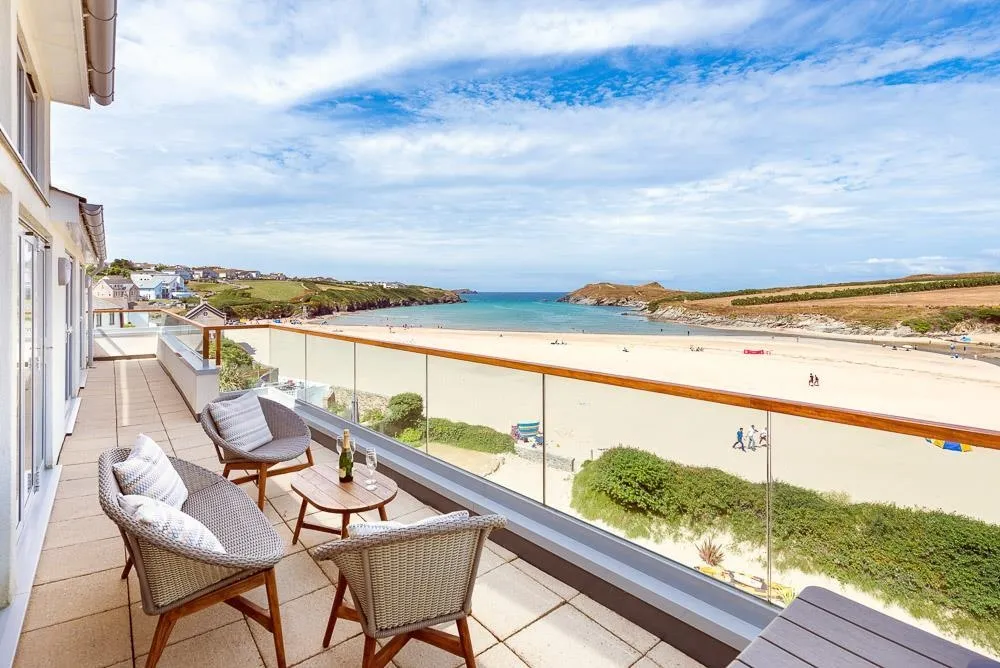Beach Retreats | 10 Retreats for New Year