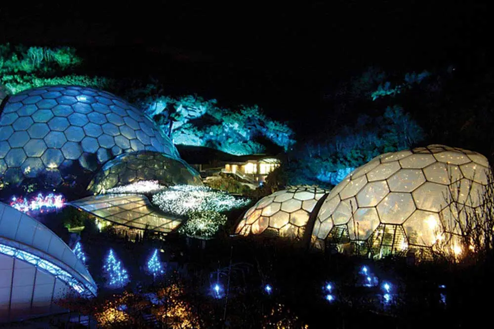 Beach Retreats | Top 10 Cornish Christmas markets for 2022