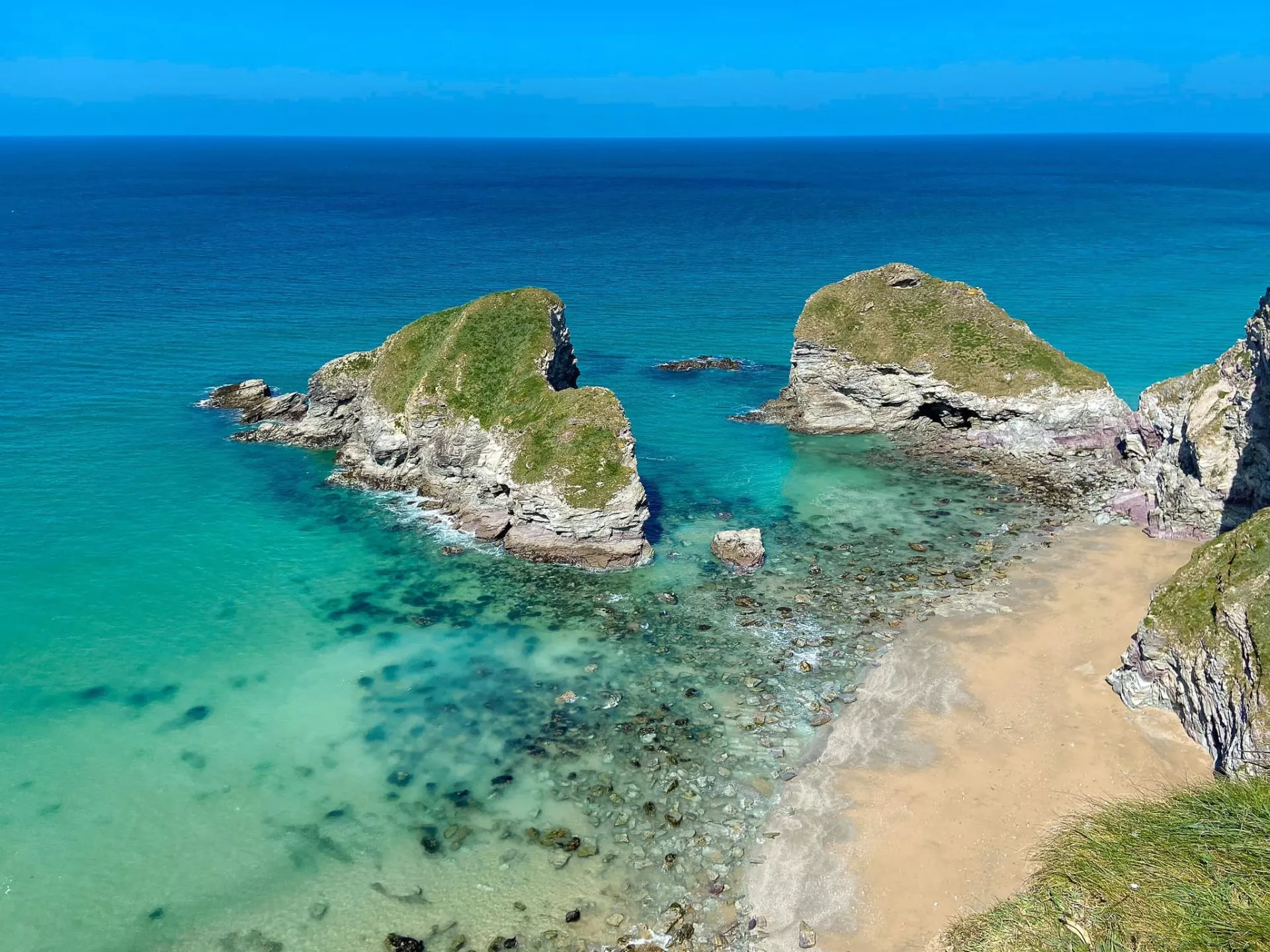 Beach Retreats | The best dog friendly beaches in Cornwall