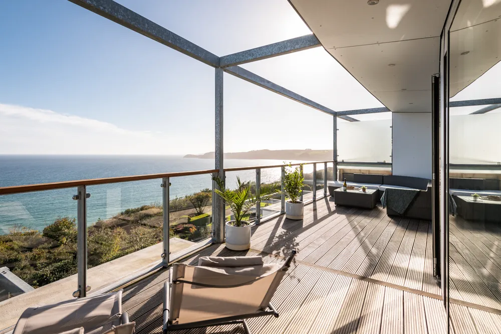 Beach Retreats | 10 Retreats for New Year