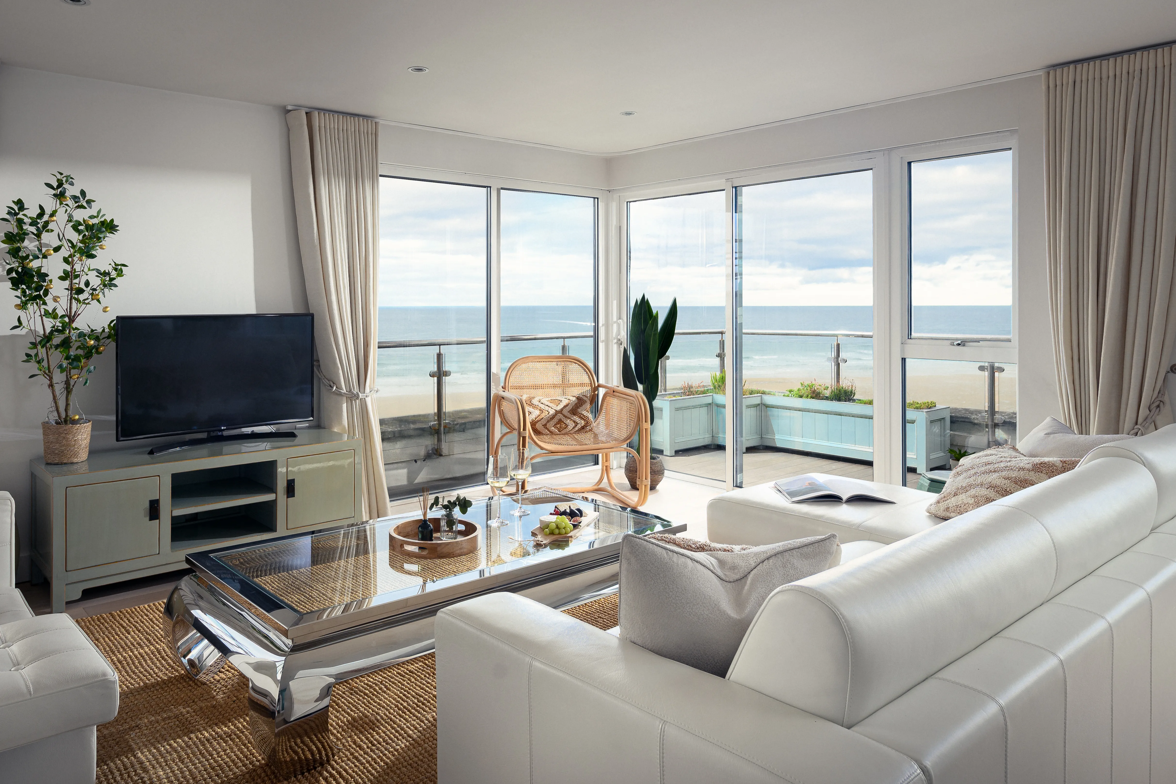 Beach Retreats | Must-sea retreats