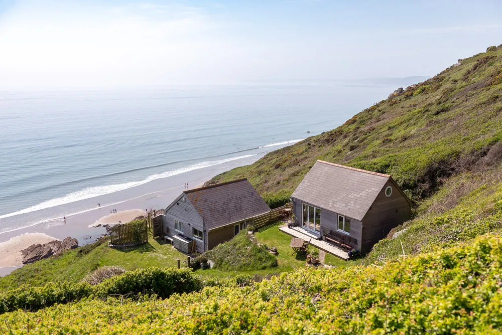 Beach Retreats | Love is in the (sea) air