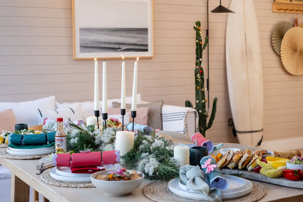 Festive table layout