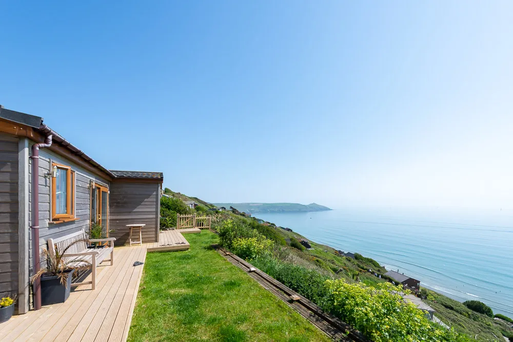 Brackenbank Whitsand Bay