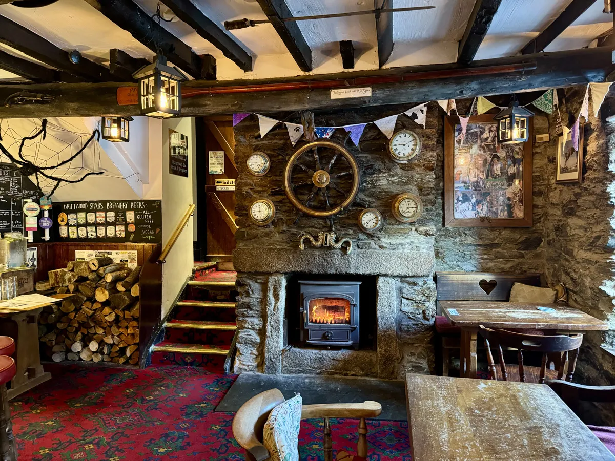 Fireplace at driftwood spars