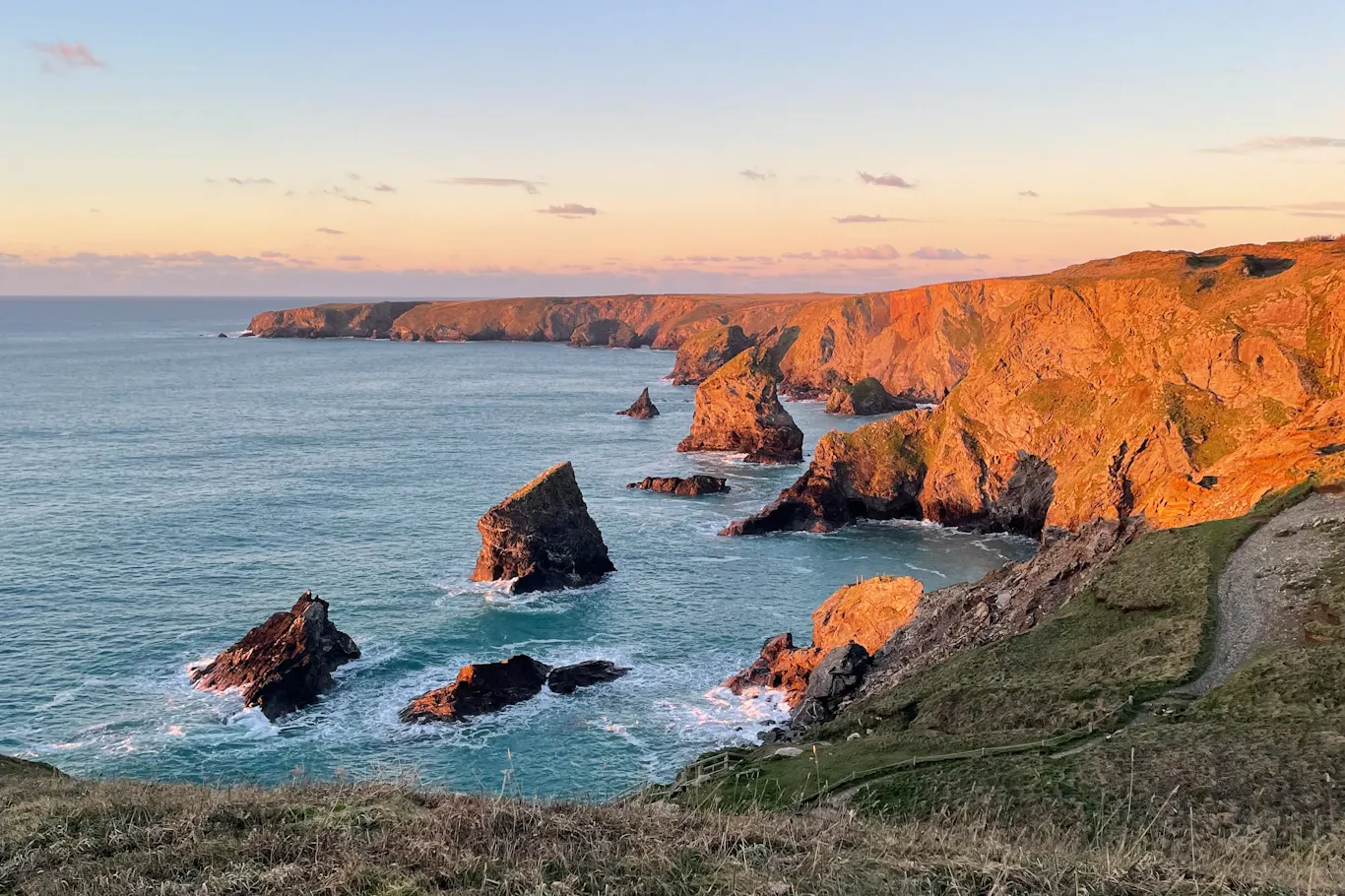 Bedruthan steps sunset