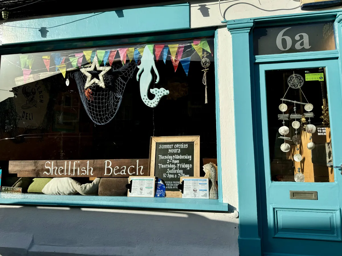 Shellfish beach restaurant in st agnes