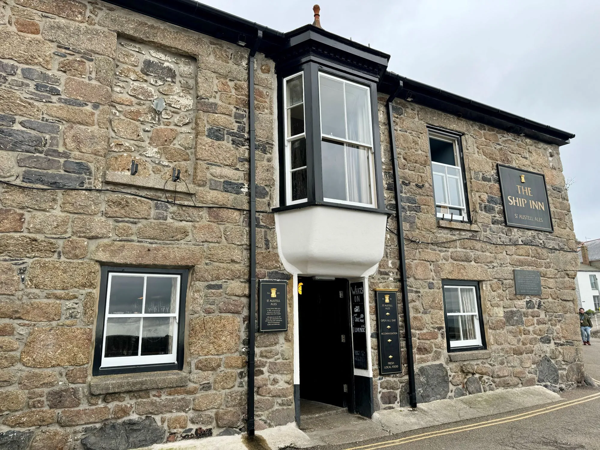 A traditional pub in Mousehole