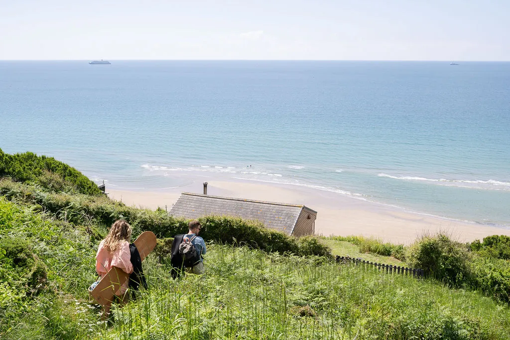 Brackenbank, Whitsand Bay