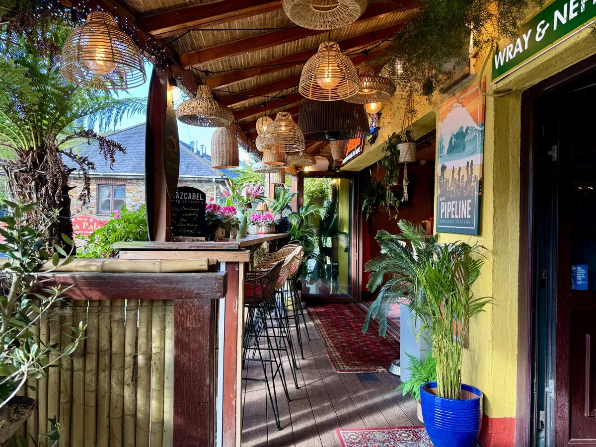 Outdoor seating at The Tap House St Agnes